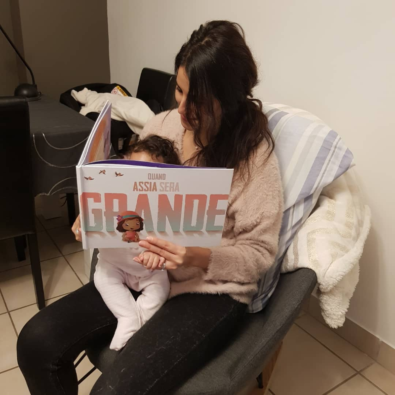 Des fleurs pour la Saint-Valentin ? Bof… Un livre personnalisé dont les stars sont une maman et son bébé ? OUIII !
