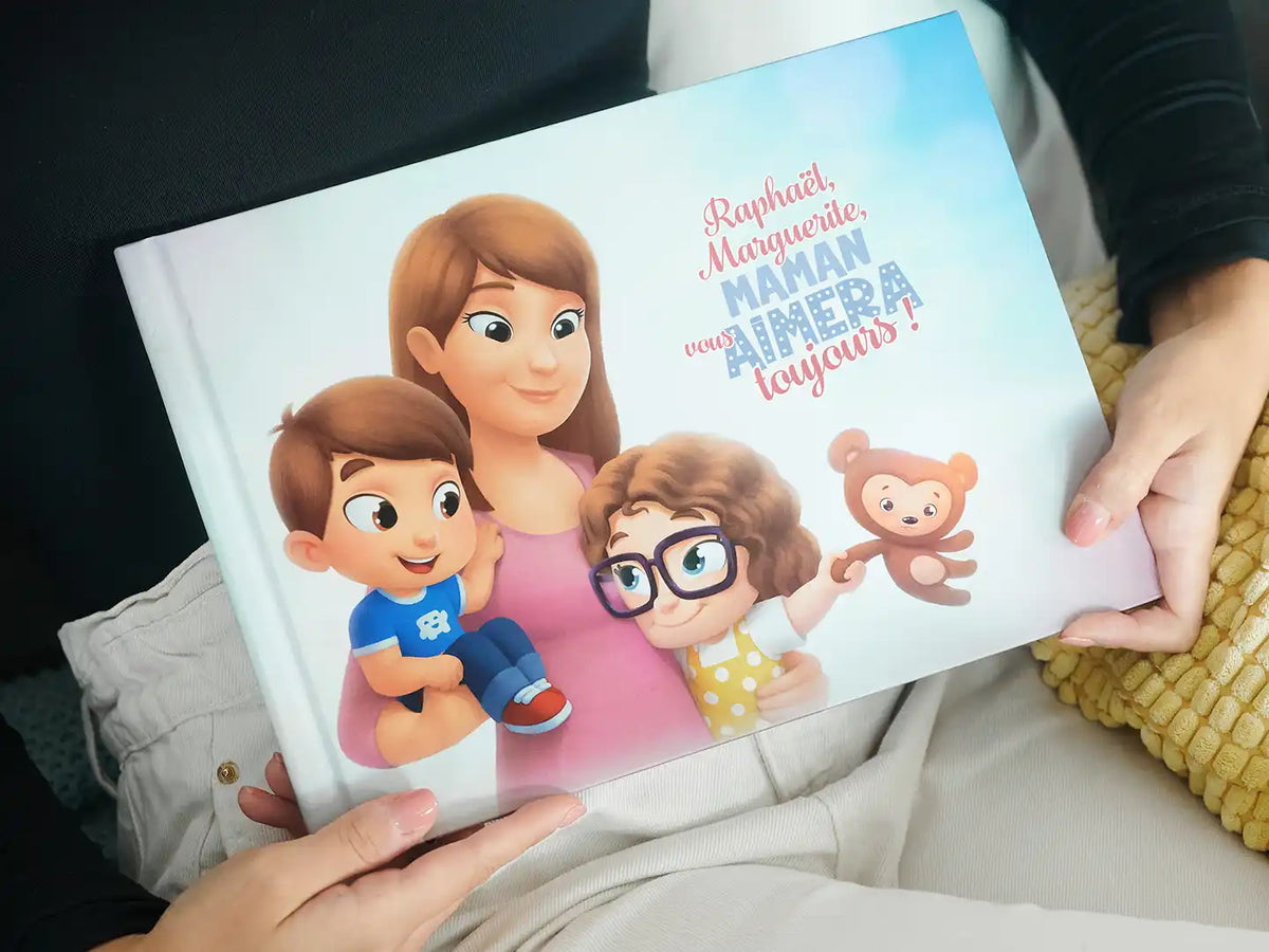 L'amour de la lecture sera renforcé grâce à cette très belle idée de cadeau pour Maman : un livre personnalisé pour elle et ses enfants.