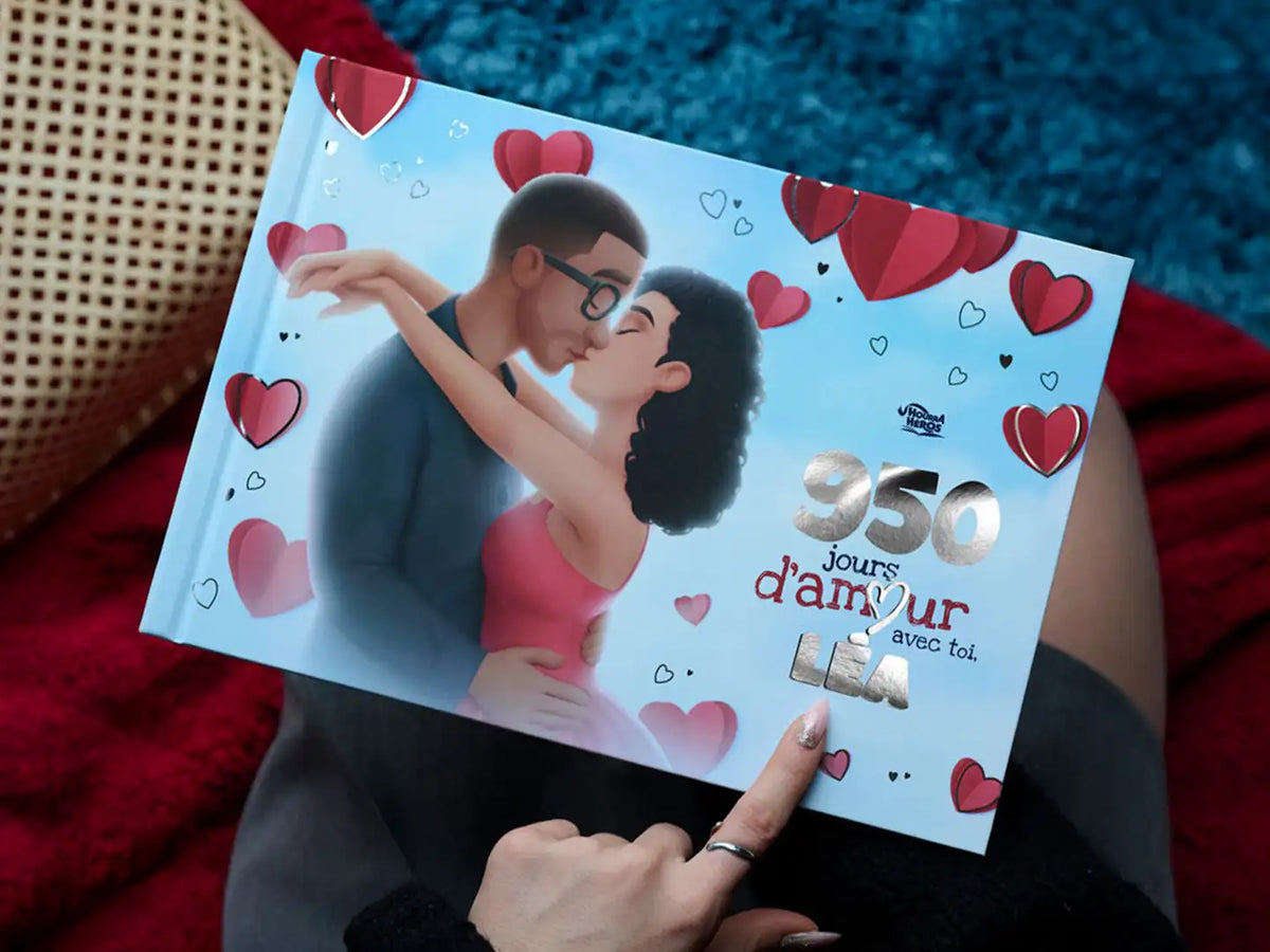 Célébrez votre histoire d’amour avec l’édition Lovedays Premium, avec une couverture brillante et 5 histoires romantiques supplémentaires – le cadeau parfait pour un anniversaire ou la Saint-Valentin.