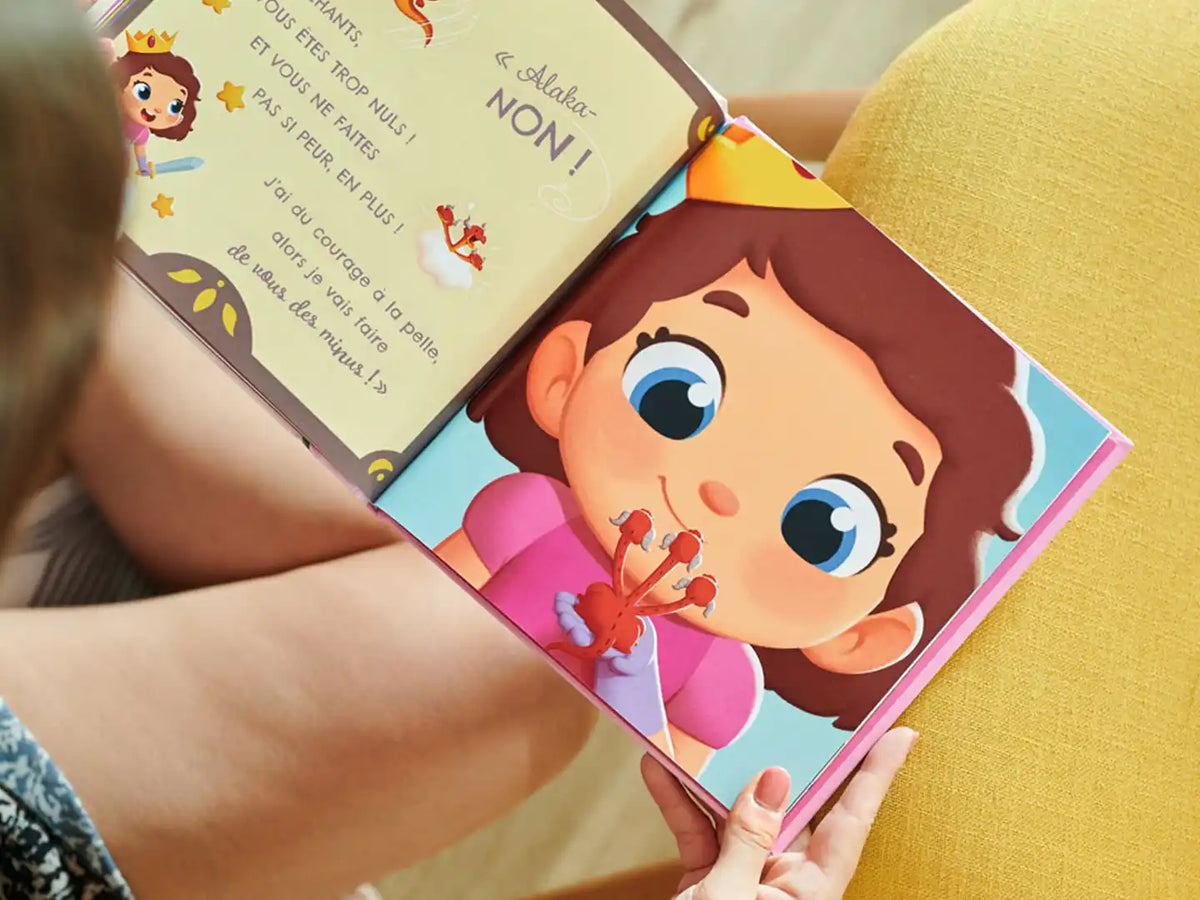 Votre enfant, grimée en princesse, fera face à un dragon féroce, qu'elle soumettra avec facilité et humour.