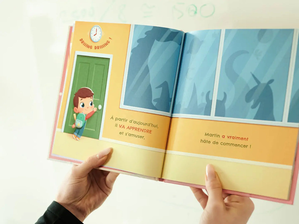 Dans ce livre sur la rentrée, votre enfant se fait des amis et va résoudre une petite énigme au sein de l'école.