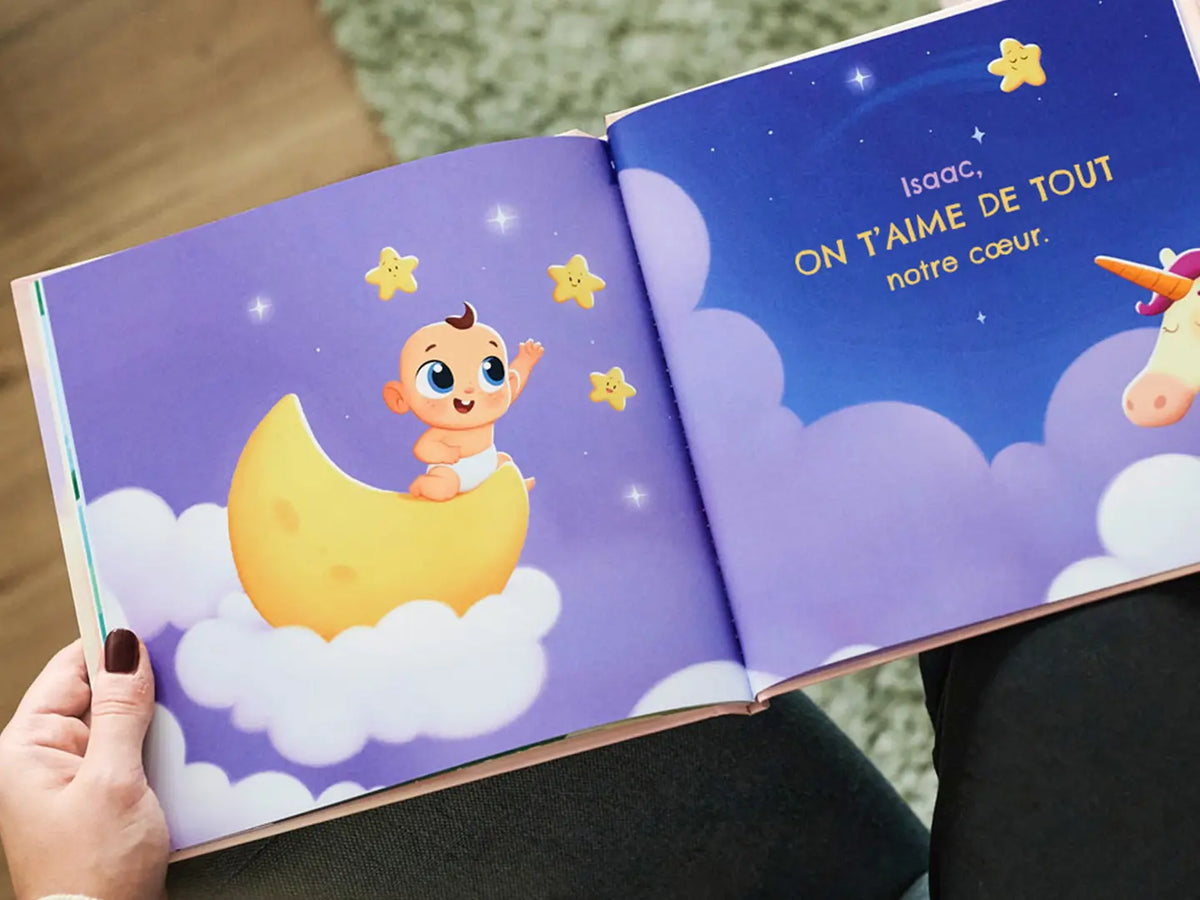 Les illustrations de ce livre personnalisé pour nouveau né sont douces et parfaites pour les bébés.