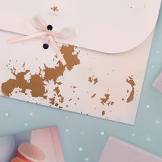 Pochette cadeau élégante
