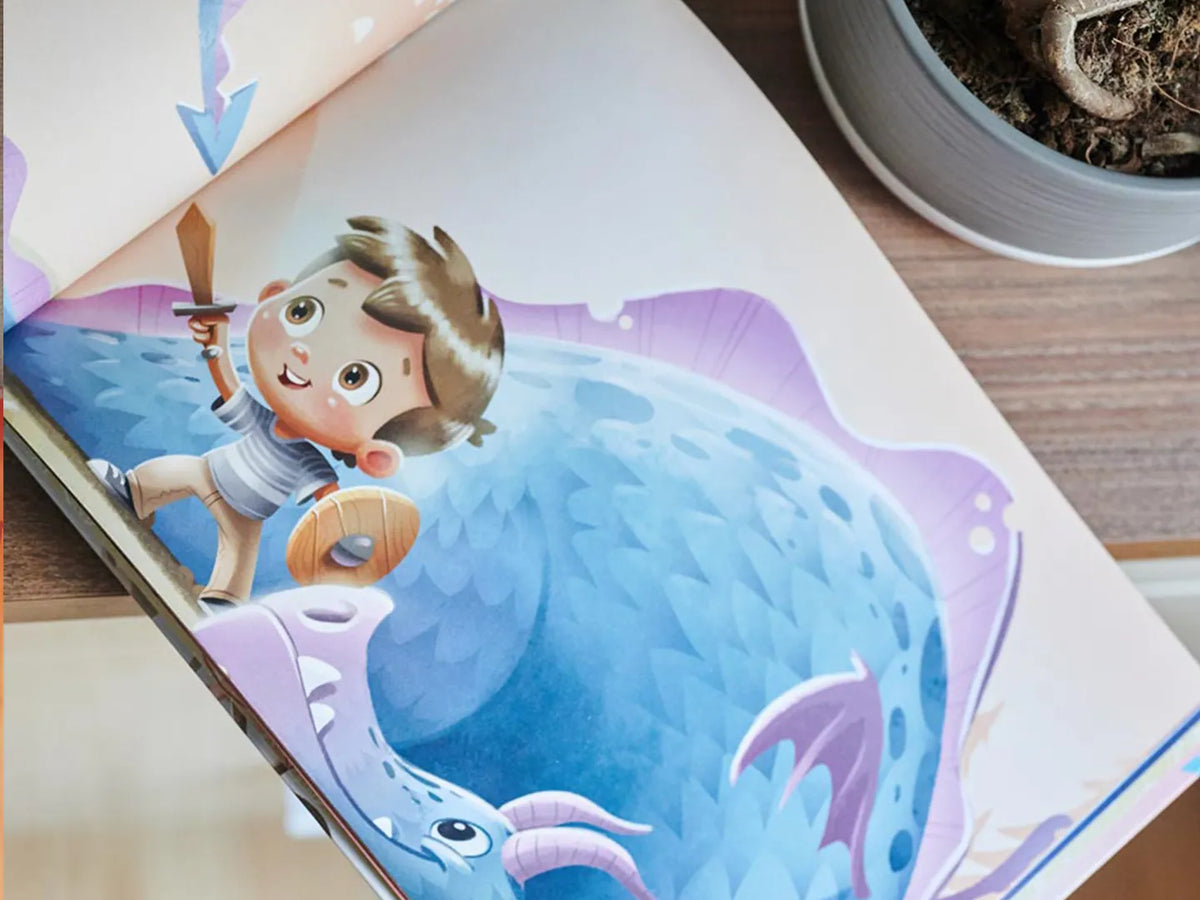 Une illustration du livre d'anniversaire personnalisé pour les enfants de quatre ans.