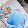 Une illustration du livre d'anniversaire personnalisé pour les enfants de huit ans.